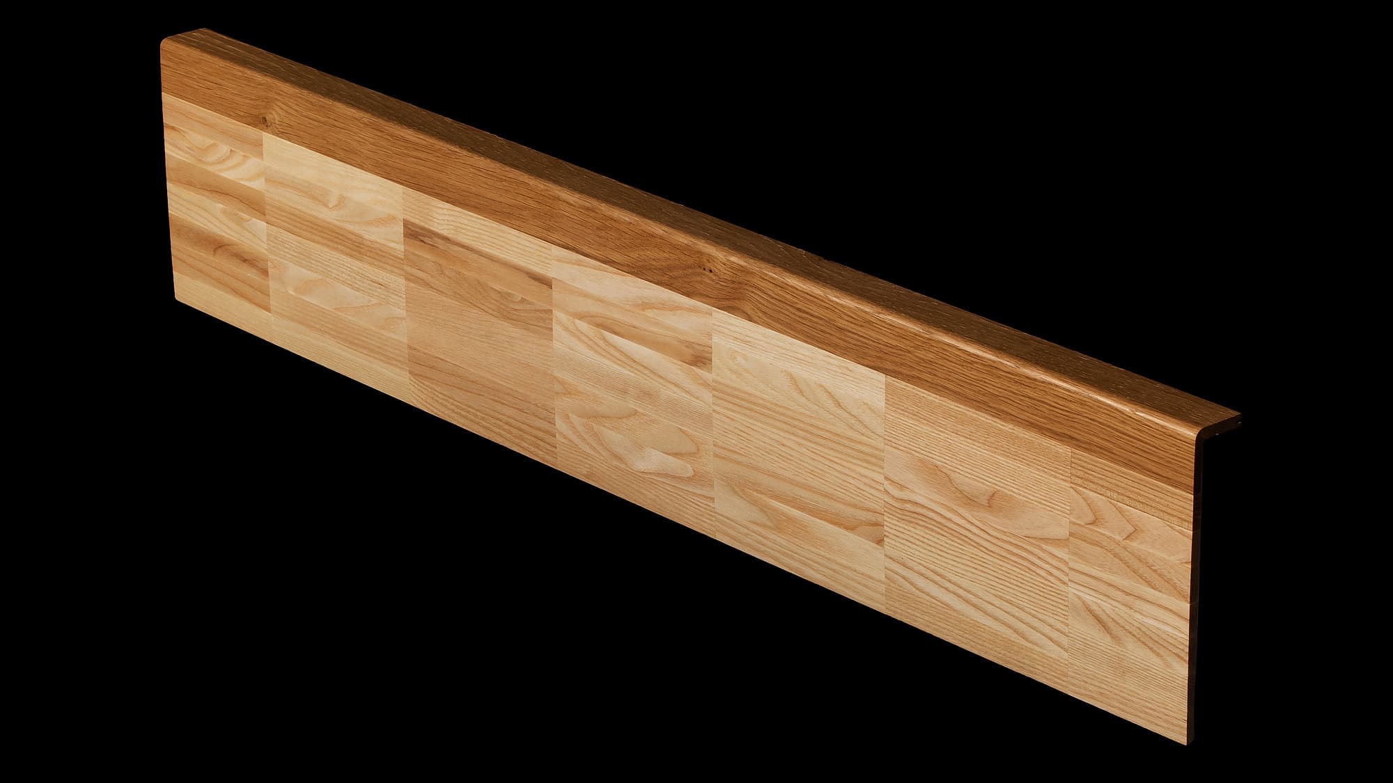 Sättsteg i ask med liggande stavar